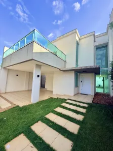Sobrado com 3 Quartos à venda, 285m² no Jardim Novo Horizonte, Maringá
