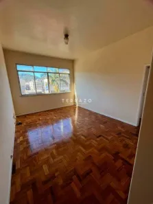 Apartamento com 1 Quarto para alugar, 42m² no Várzea, Teresópolis