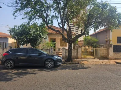 Casa com 2 Quartos à venda, 128m² no Centro, Araraquara