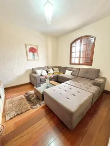 Casa com 3 Quartos à venda, 330m² no Pindorama, Belo Horizonte