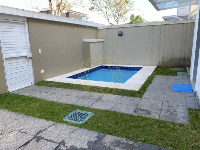 Casa de Condomínio com 4 Quartos à venda, 180m² no Vargem Pequena, Rio de Janeiro