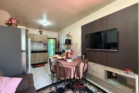 Casa com 3 Quartos à venda, 64m² no Floresta, Cascavel