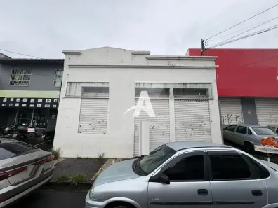 Ponto Comercial para alugar, 200m² no Centro, Uberlândia