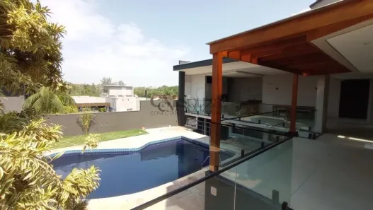 Casa de Condomínio com 5 Quartos para alugar, 490m² no Esperança, Londrina