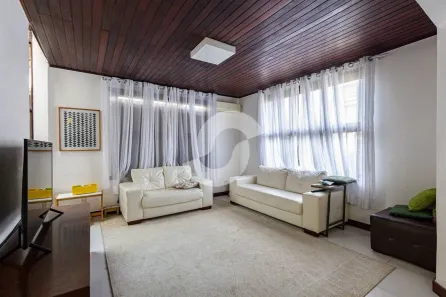 Casa com 4 Quartos à venda, 250m² no Itaipu, Niterói