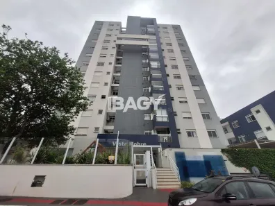 Apartamento com 2 Quartos para alugar, 68m² no Barreiros, São José