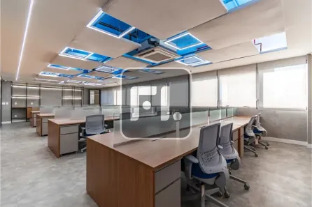 Sala Comercial à venda, 280m² no Vila Olímpia, São Paulo