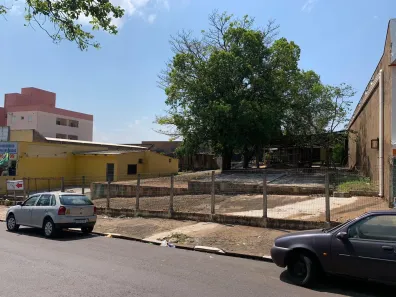 Lote/Terreno à venda, 666m² no Jardim Bela Vista, Presidente Prudente