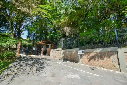 Apartamento com 3 Quartos para alugar, 73m² no Teresópolis, Porto Alegre