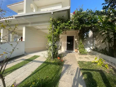 Casa com 3 Quartos para alugar, 130m² no Cachoeira do Bom Jesus, Florianópolis