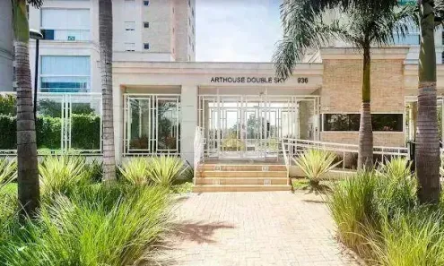 Apartamento com 3 Quartos para alugar, 189m² no Taquaral, Campinas