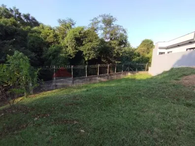 Lote/Terreno à venda, 283m² no Chácaras Residenciais Santa Maria, Votorantim