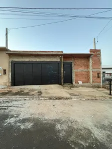 Casa com 2 Quartos à venda, 130m² no Aeroporto, Batatais