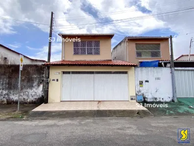 Casa com 3 Quartos para alugar, 180m² no Manoel Sátiro, Fortaleza