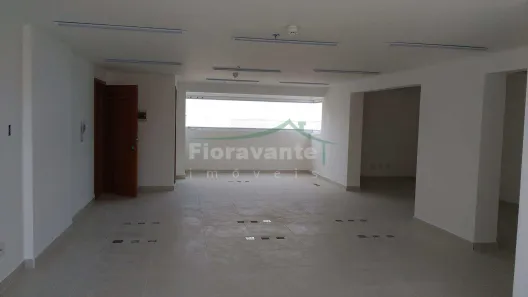 Sala Comercial à venda, 90m² no Marapé, Santos