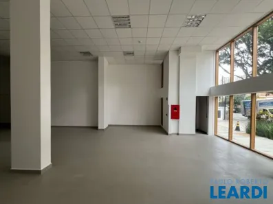 Ponto Comercial à venda, 204m² no Água Branca, São Paulo