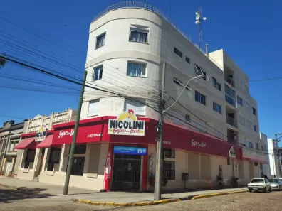 Apartamento com 3 Quartos para alugar, 60m² no Centro, Bagé