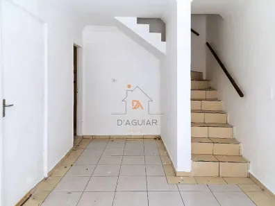 Casa de Condomínio com 2 Quartos para alugar, 90m² no Jardim Carlu, São Paulo