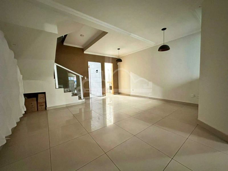 Casa com 3 quartos — Santa Branca, Belo Horizonte