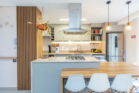 Apartamento com 2 Quartos à venda, 67m² no Campo Comprido, Curitiba