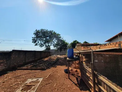 Lote/Terreno à venda, 387m² no Segismundo Pereira, Uberlândia