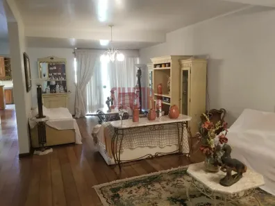 Casa com 4 Quartos à venda, 300m² no Santana, Porto Alegre