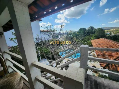 Casa com 4 Quartos à venda, 247m² no Escarpas Do Lago, Capitólio