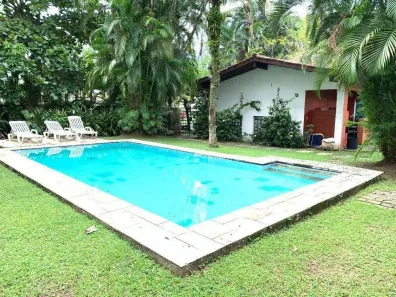 Casa de Condomínio com 3 Quartos à venda, 300m² no Jardim Acapulco, Guarujá