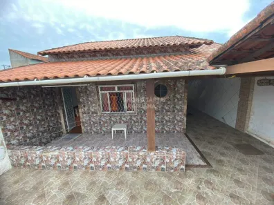 Casa com 2 Quartos à venda, 55m² no Fazendinha, Araruama