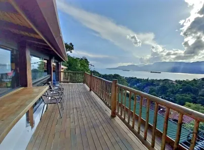Sobrado com 4 Quartos à venda, 371m² no Perequê, Ilhabela