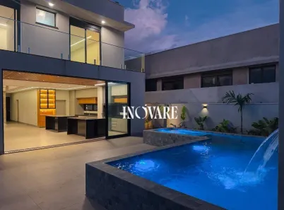 Casa de Condomínio com 4 Quartos à venda, 296m² no Gávea, Uberlândia