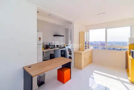 Apartamento com 2 Quartos à venda, 57m² no Passo da Areia, Porto Alegre