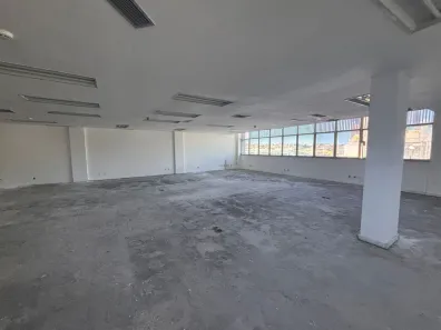 Sala Comercial para alugar, 201m² no Brotas, Salvador