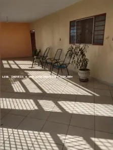 Casa com 3 Quartos à venda, 232m² no Residencial Universitário, Presidente Prudente