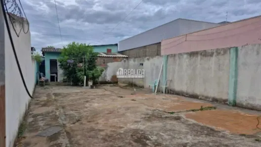 Casa com 3 Quartos à venda, 348m² no Fabrício, Uberaba