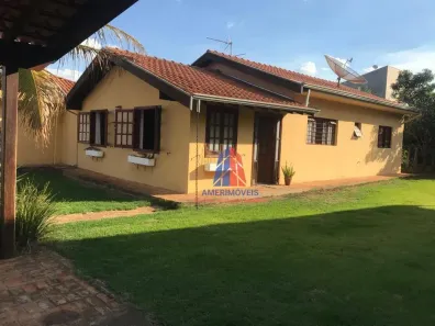 Fazenda/Sítio com 3 Quartos à venda, 211m² no Residencial Praia dos Namorados, Americana