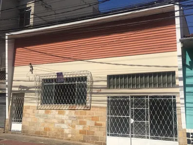 Sala Comercial para alugar, 210m² no Centro, Juiz de Fora