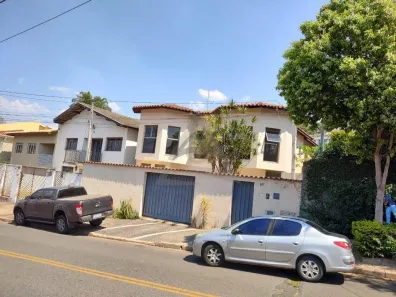 Imóvel Comercial com 3 Quartos à venda, 238m² no Jardim São Carlos, Campinas