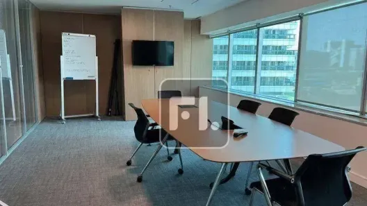 Sala Comercial para alugar, 1142m² no Asa Norte, Brasília