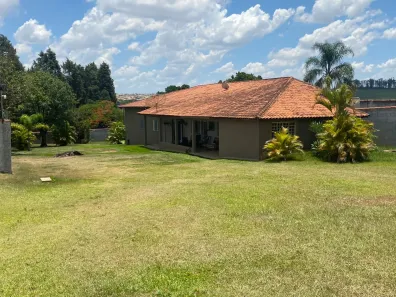 Fazenda/Sítio com 4 Quartos à venda, 320m² no Área Rural de Tatuí, Tatuí