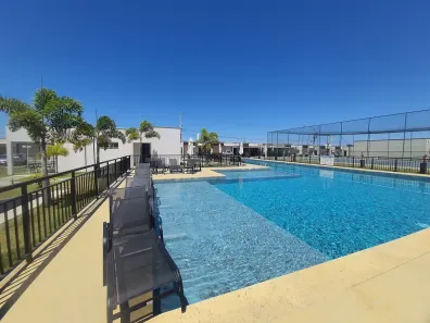 Casa de Condomínio com 3 Quartos para alugar, 75m² no Candeias, Vitória da Conquista
