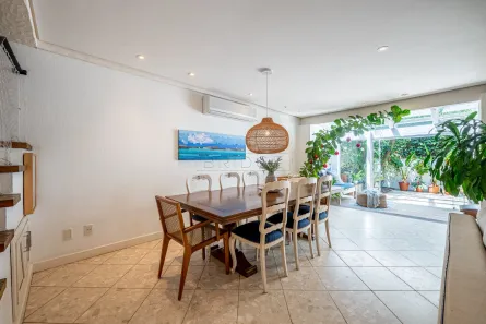 Casa de Condomínio com 3 Quartos à venda, 264m² no Boa Vista, Porto Alegre