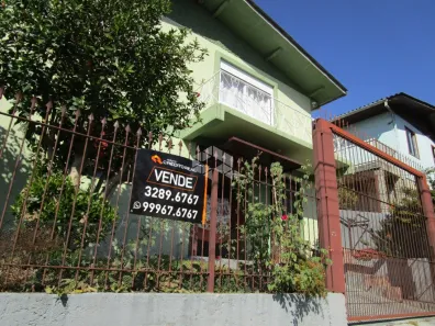 Casa com 5 Quartos à venda, 182m² no Planalto, Caxias do Sul