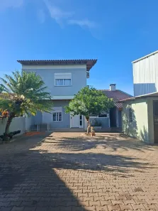 Casa com 2 Quartos à venda, 130m² no Partenon, Porto Alegre