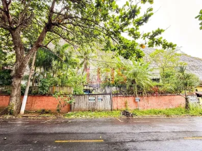 Lote/Terreno à venda, 900m² no Itacoatiara, Niterói