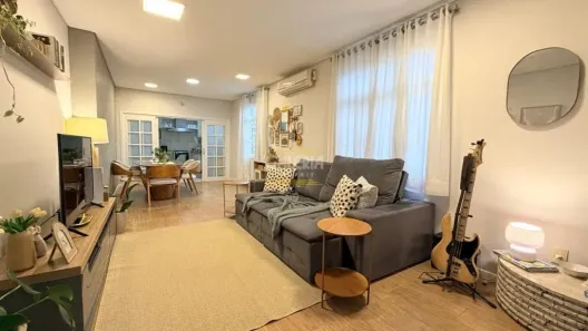 Casa com 3 Quartos à venda, 211m² no América, Joinville