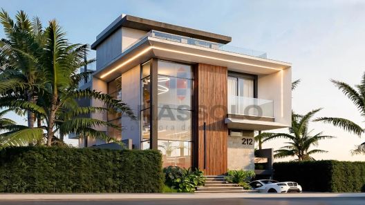 Casa de Condomínio com 4 Quartos à venda, 245m² no Pinheirinho, Curitiba