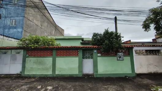 Casa com 7 Quartos para alugar, 300m² no Cosmos, Rio de Janeiro