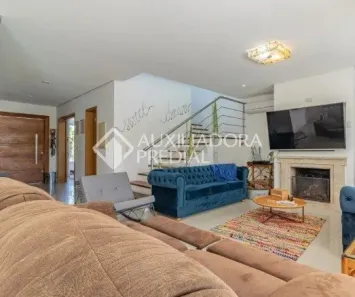 Casa de Condomínio com 3 Quartos à venda, 333m² no Chapéu do Sol, Porto Alegre