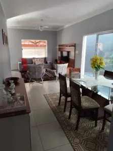 Casa com 4 Quartos à venda, 180m² no Loteamento Villa Branca, Jacareí